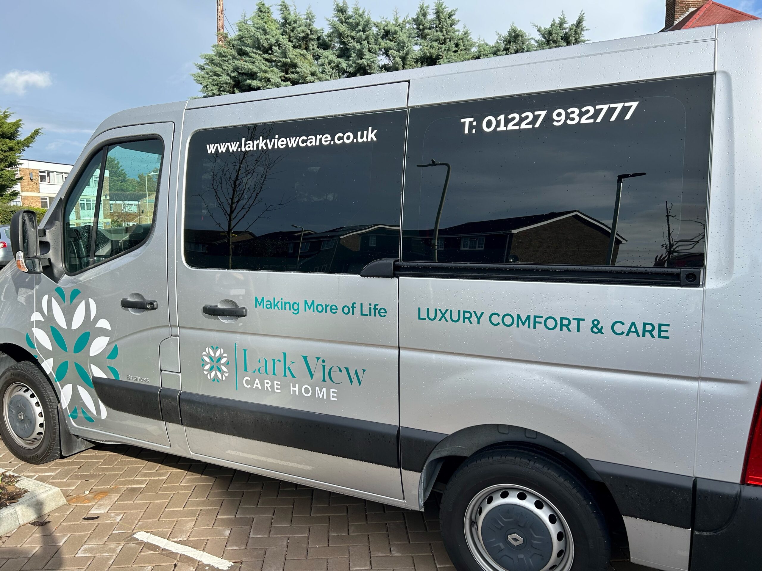Side view of the Lark View minibus