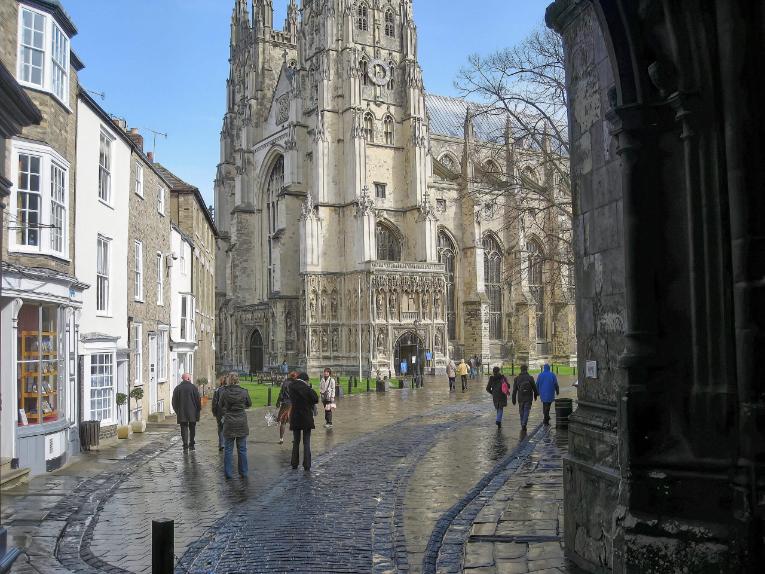 Canterbury street leading up to the cathedral