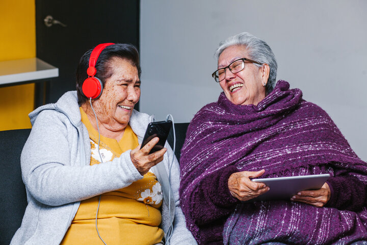 two residents listening to music